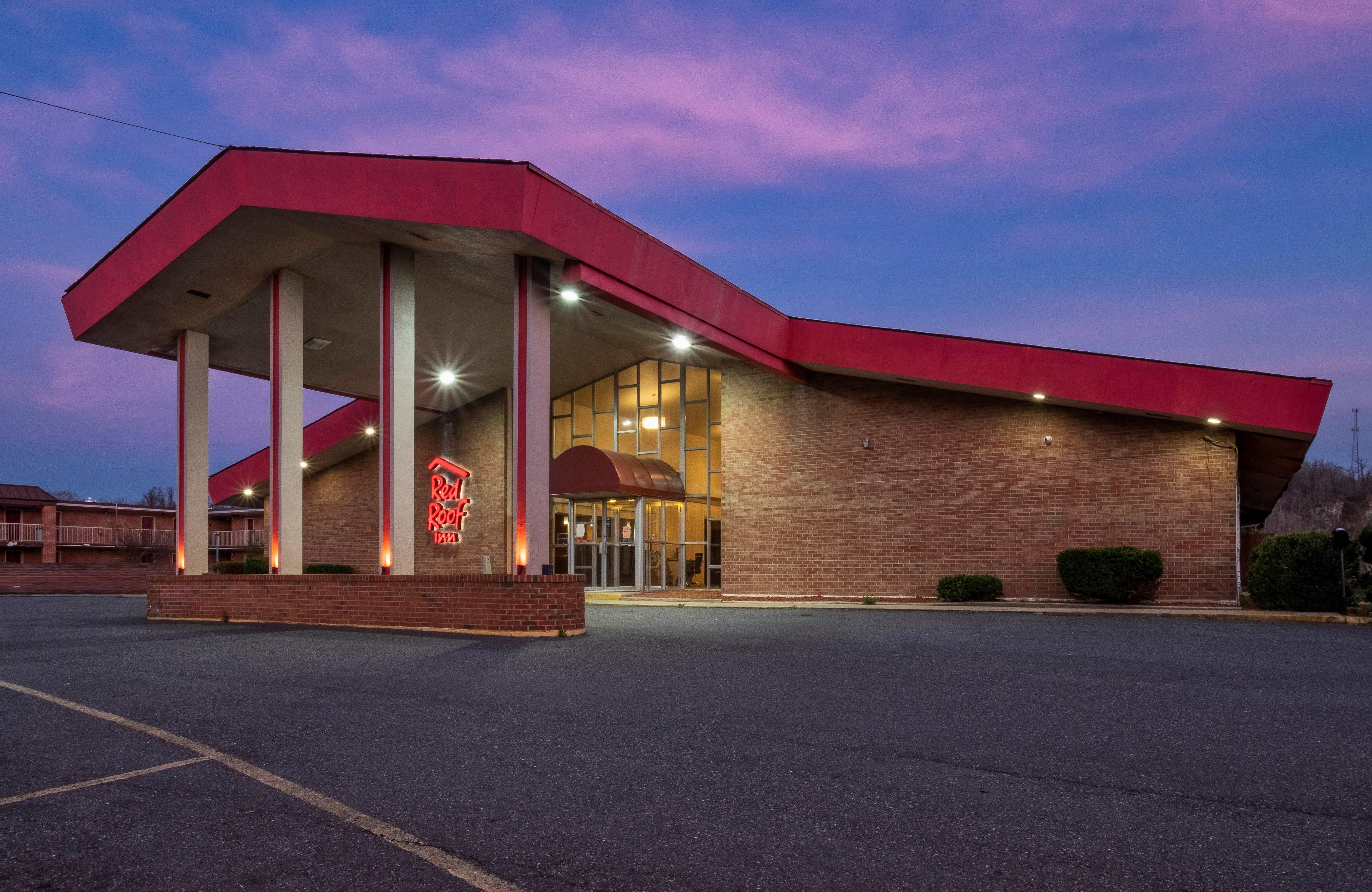 Red Roof Inn Marion, Va Εξωτερικό φωτογραφία