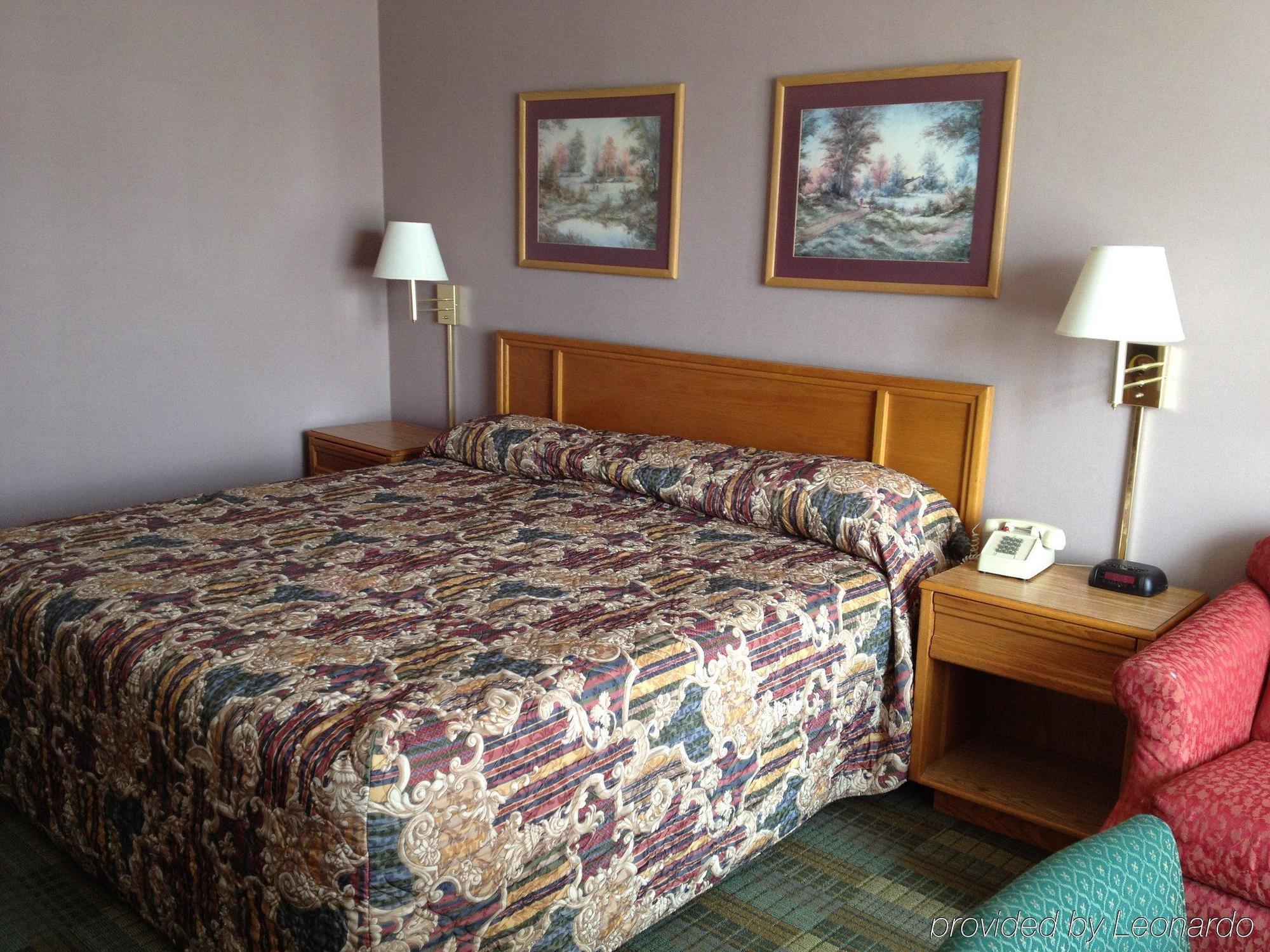 Red Roof Inn Marion, Va Δωμάτιο φωτογραφία